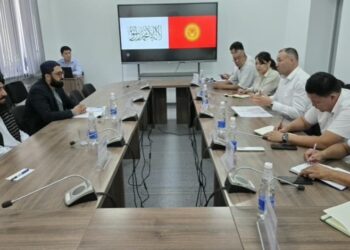 گفتوگوی افغانستان و قرغیزستان درباره گسترش همکاریهای راهبردی